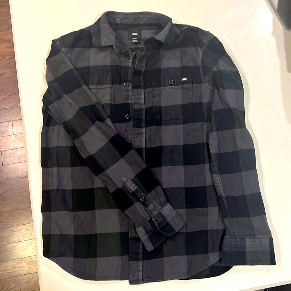 Vans flannel size small men’s.